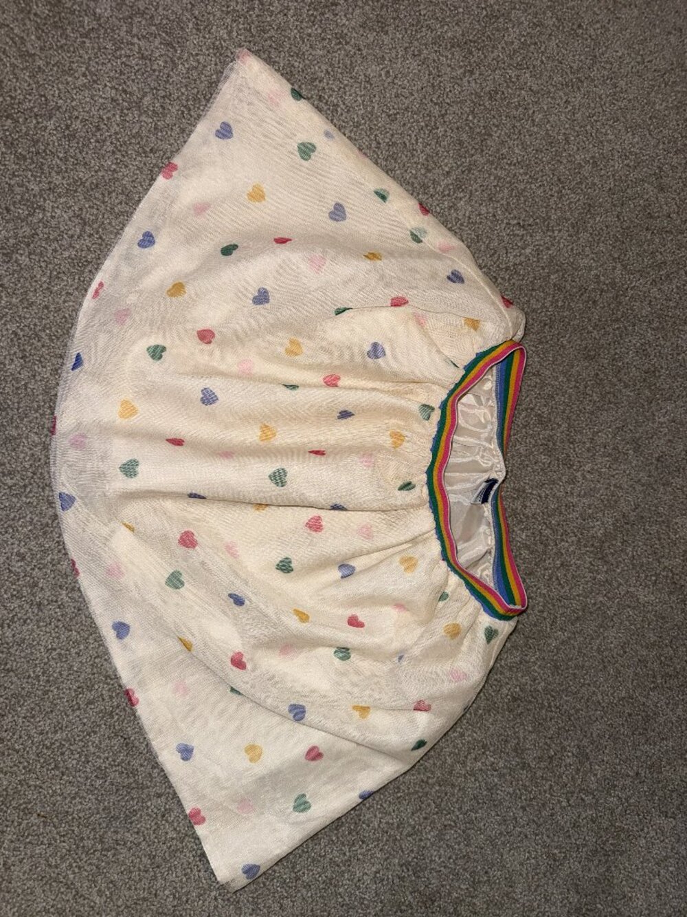 Girls Old Navy size 5 colorful heart tutu skirt